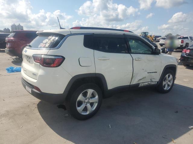 3C4NJDBB1JT333224 - 2018 JEEP COMPASS LATITUDE Blanco foto 3