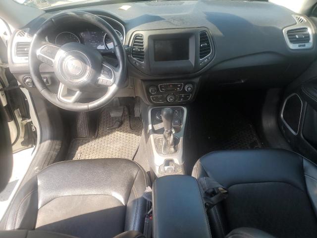 3C4NJDBB1JT333224 - 2018 JEEP COMPASS LATITUDE Blanco foto 8