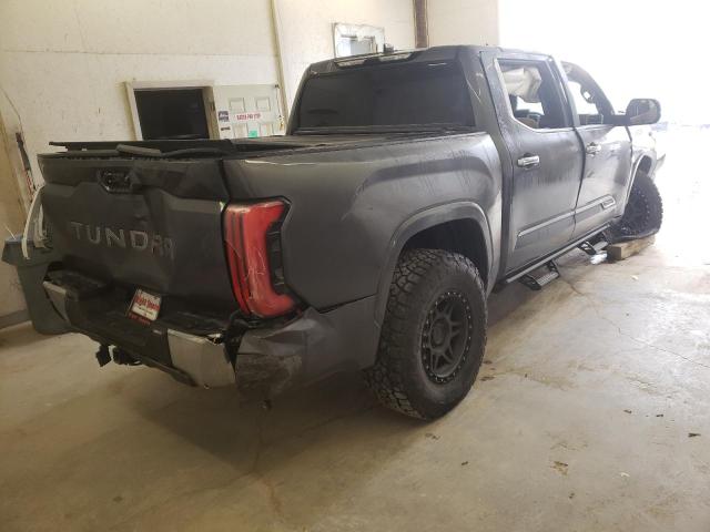 5TFMC5AB2PX001738 - 2023 TOYOTA TUNDRA CREWMAX PLATINUM Grau Foto 3