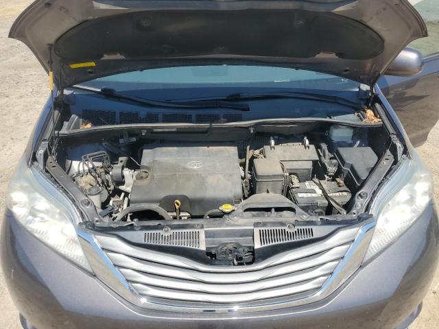 5TDYK3DC0DS385873 - 2013 TOYOTA SIENNA XLE GRAY photo 12