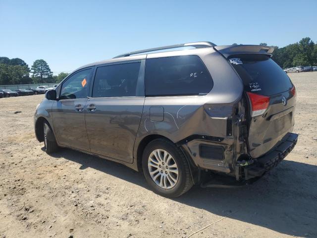 5TDYK3DC0DS385873 - 2013 TOYOTA SIENNA XLE GRAY photo 2