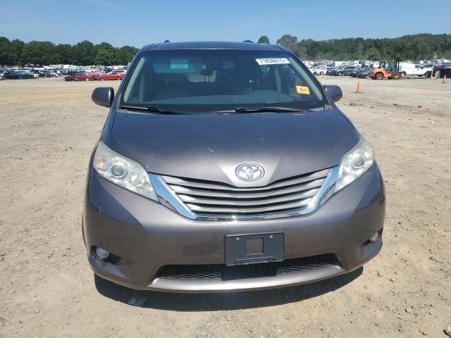 5TDYK3DC0DS385873 - 2013 TOYOTA SIENNA XLE GRAY photo 5