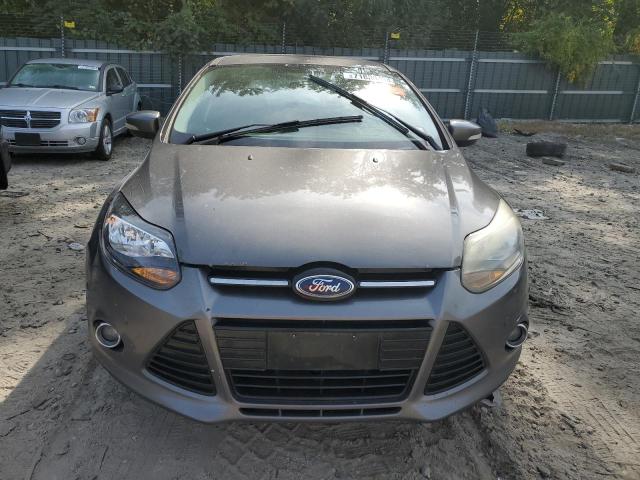 1FADP3N28DL103170 - 2013 FORD FOCUS TITANIUM GRAY photo 5