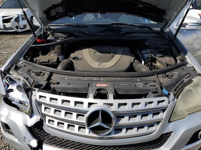 4JGBB8GB5BA739706 - 2011 MERCEDES-BENZ ML 350 4MATIC SILVER photo 12