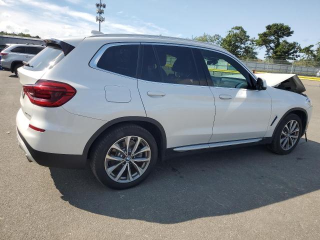 5UXTR9C53KLP81109 - 2019 BMW X3 XDRIVE30I WHITE photo 3