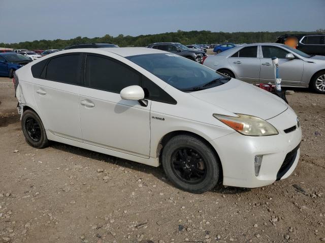 JTDKN3DU8D0354038 - 2013 TOYOTA PRIUS 白色 照片 4