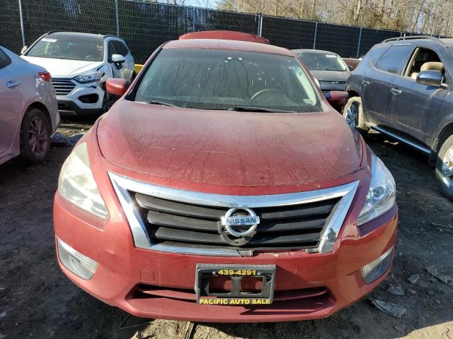 1N4AL3AP1FN376068 - 2015 NISSAN ALTIMA 2.5 RED photo 5