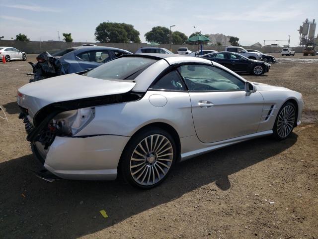 WDDJK7DA6EF026025 - 2014 MERCEDES-BENZ SL 550 SILVER photo 3