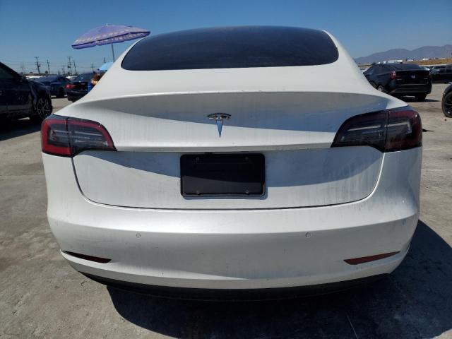 5YJ3E1EA4MF867768 - 2021 TESLA MODEL 3 白色 照片 6
