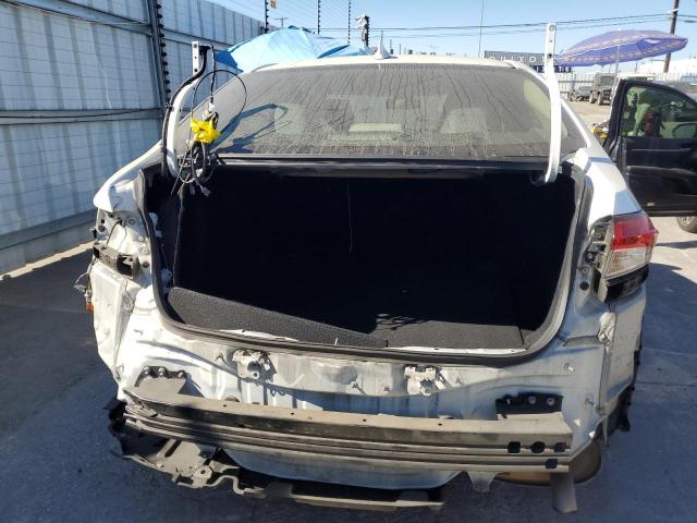 JTDEPRAE5LJ098649 - 2020 TOYOTA COROLLA LE WHITE photo 6