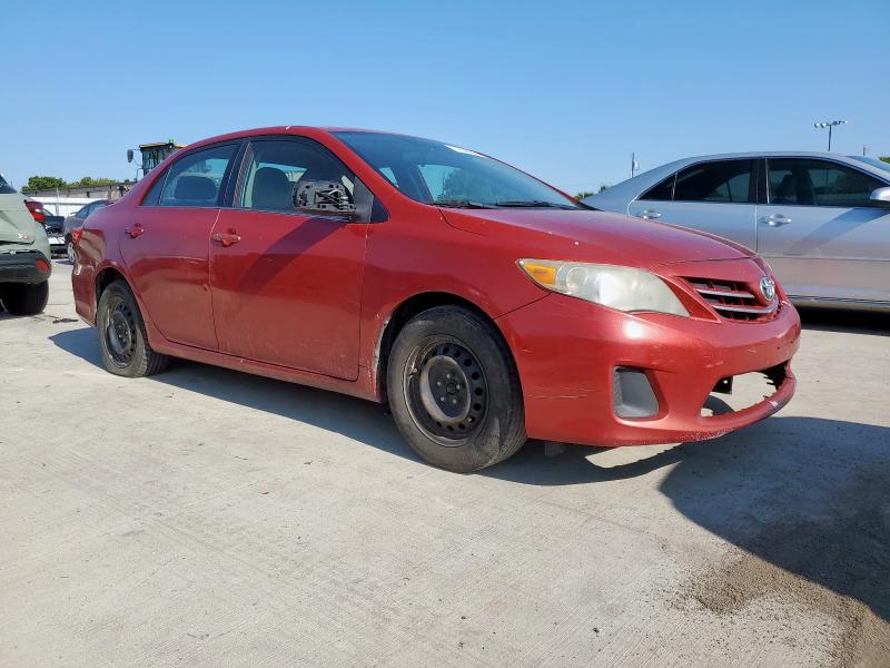 2T1BU4EE6DC980645 - 2013 TOYOTA COROLLA BASE წითელი ფოტო 4