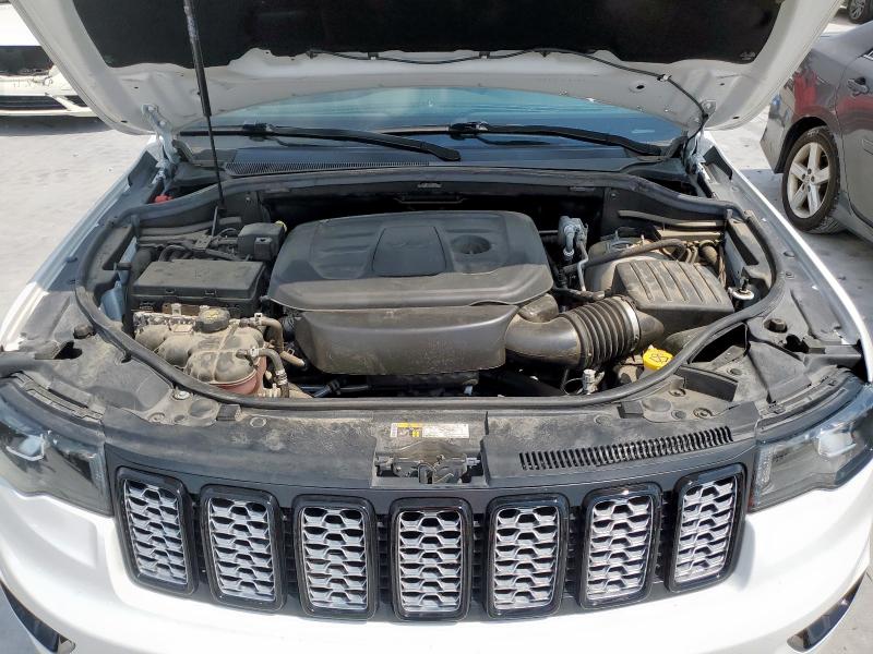 1C4RJEAG0LC145362 - 2020 JEEP GRAND CHER LAREDO WHITE photo 12