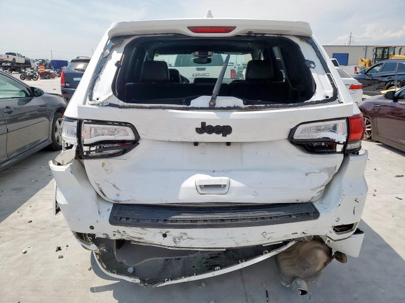 1C4RJEAG0LC145362 - 2020 JEEP GRAND CHER LAREDO WHITE photo 6