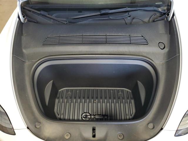 7SAYGDEE9PF685690 - 2023 TESLA MODEL Y Ақ фото 11