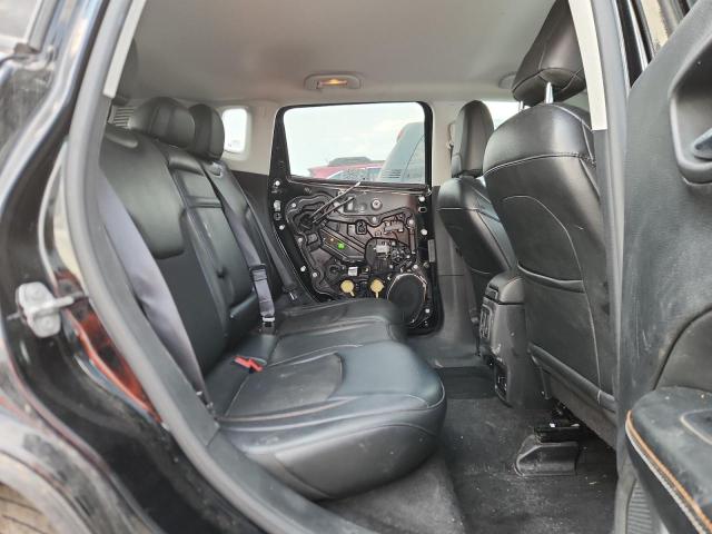 3C4NJDBB1JT422954 - 2018 JEEP COMPASS LATITUDE BLACK photo 11