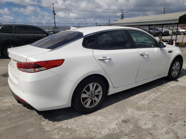 KNAGT4L38J5214643 - 2018 KIA OPTIMA LX WHITE photo 3