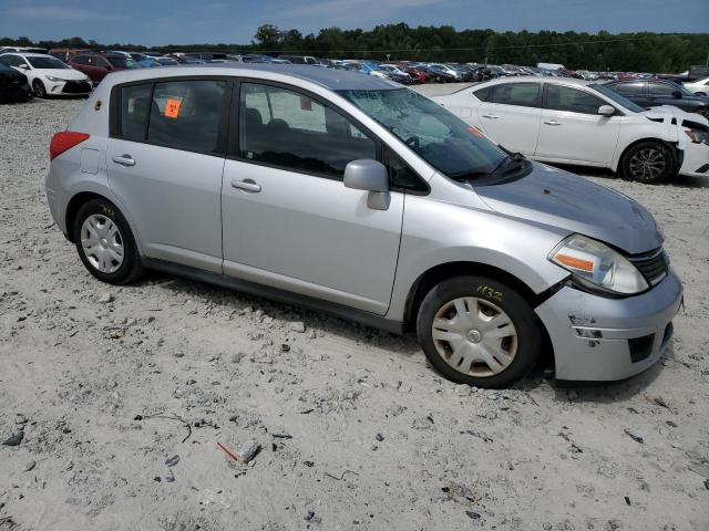 3N1BC1CP9BL495533 - 2011 NISSAN VERSA S SILVER photo 4
