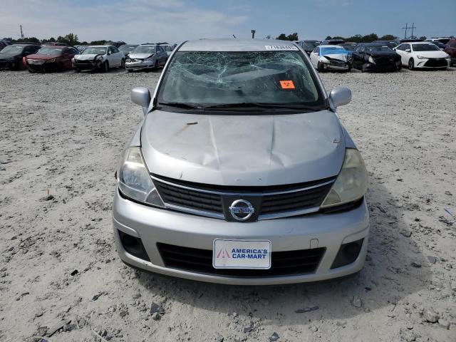 3N1BC1CP9BL495533 - 2011 NISSAN VERSA S SILVER photo 5