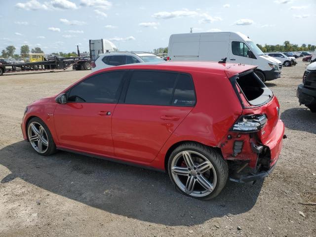 3VW547AU8JM254393 - 2018 VOLKSWAGEN GTI S RED photo 2