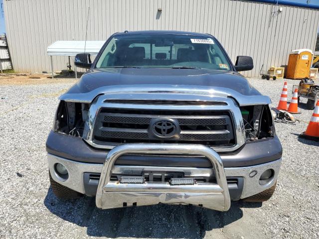 5TFUY5F18CX220327 - 2012 TOYOTA TUNDRA DOUBLE CAB SR5 GRAY photo 5