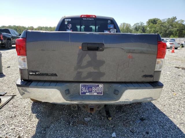 5TFUY5F18CX220327 - 2012 TOYOTA TUNDRA DOUBLE CAB SR5 GRAY photo 6