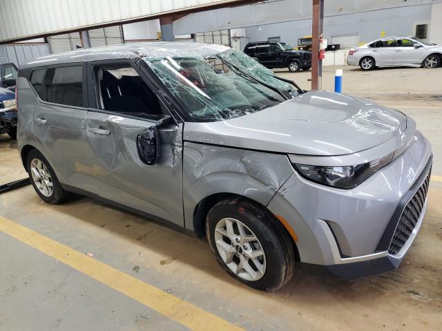 KNDJ23AU9R7904256 - 2024 KIA SOUL LX GRAY photo 4