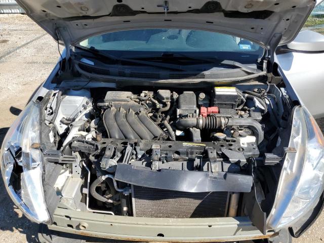 3N1CN7AP9GL860661 - 2016 NISSAN VERSA S SILVER photo 11