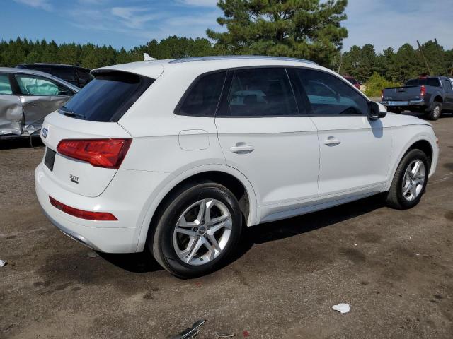 WA1ANAFY0J2102911 - 2018 AUDI Q5 PREMIUM 白色 照片 3