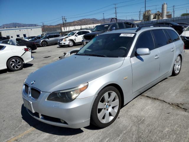 WBANN73556CN02059 - 2006 BMW 530 XIT SILVER photo 1