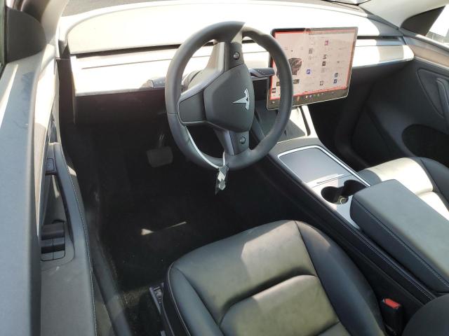 7SAYGDEE2RA261302 - 2024 TESLA MODEL Y 白色 照片 8