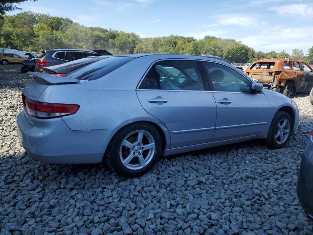 1HGCM56663A132805 - 2003 HONDA ACCORD EX SILVER photo 3