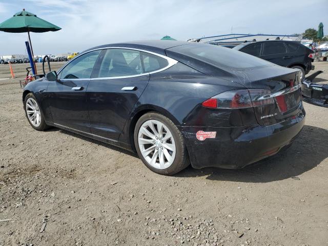 5YJSA1E11HF189655 - 2017 TESLA MODEL S Սև լուսանկար 2