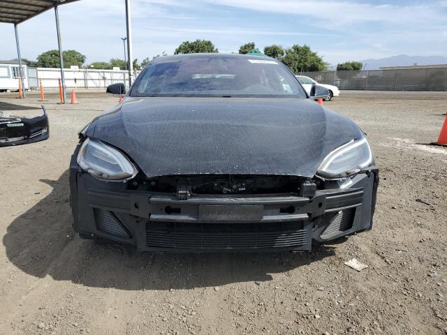 5YJSA1E11HF189655 - 2017 TESLA MODEL S Սև լուսանկար 5