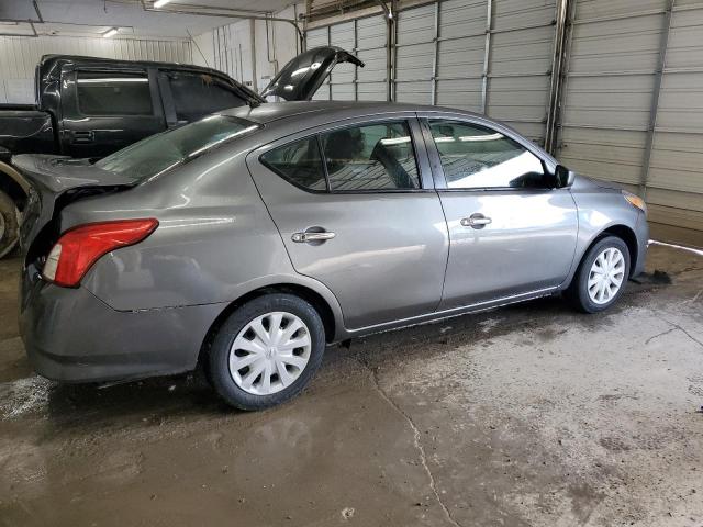 3N1CN7AP4KL859880 - 2019 NISSAN VERSA S GRAY photo 3