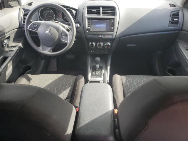 JA4ARUAU5NU022668 - 2022 MITSUBISHI OUTLANDER ES SILVER photo 8