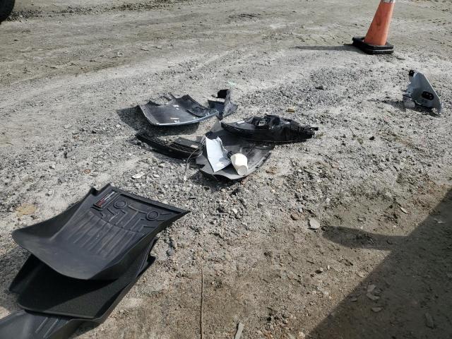 1G1YB2D72K5113706 - 2019 CHEVROLET CORVETTE STINGRAY 1LT WHITE photo 12