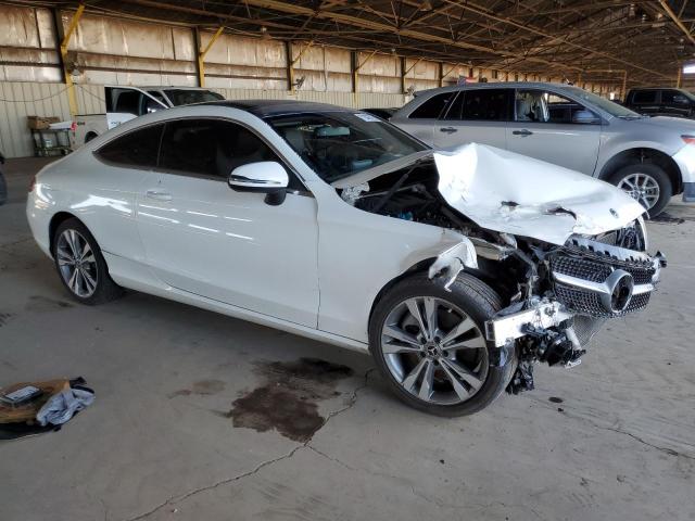 WDDWJ4JB9JF629081 - 2018 MERCEDES-BENZ C 300 WHITE photo 4