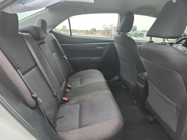 5YFBURHEXHP602214 - 2017 TOYOTA COROLLA L WHITE photo 10