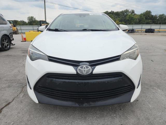 5YFBURHEXHP602214 - 2017 TOYOTA COROLLA L WHITE photo 5