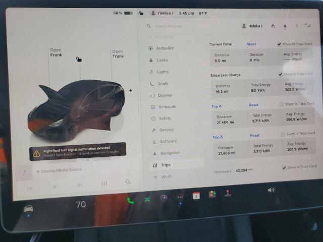 7SAYGDEE0PF850025 - 2023 TESLA MODEL Y Սև լուսանկար 9