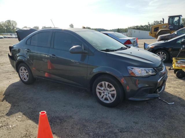 1G1JA5SH3H4124133 - 2017 CHEVROLET SONIC LS GRAY photo 4