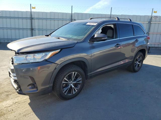 5TDZZRFH4HS234214 - 2017 TOYOTA HIGHLANDER LE GRAY photo 1