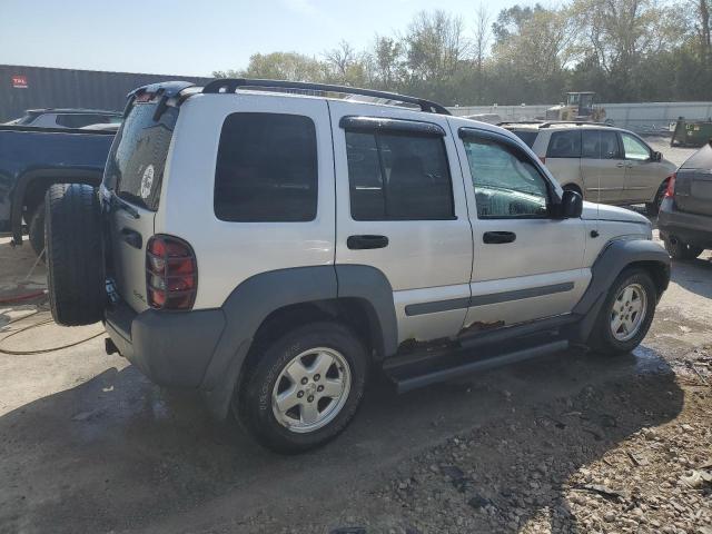 1J4GL48K95W592936 - 2005 JEEP LIBERTY SPORT SILVER photo 3