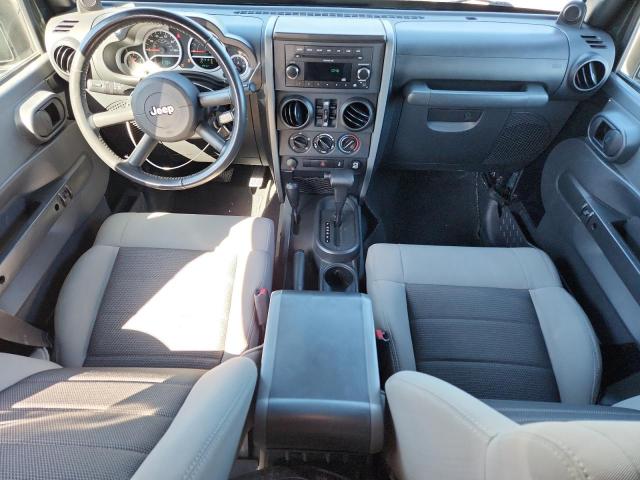 1J4BA3H18AL212000 - 2010 JEEP WRANGLER U SPORT Жасыл фото 8