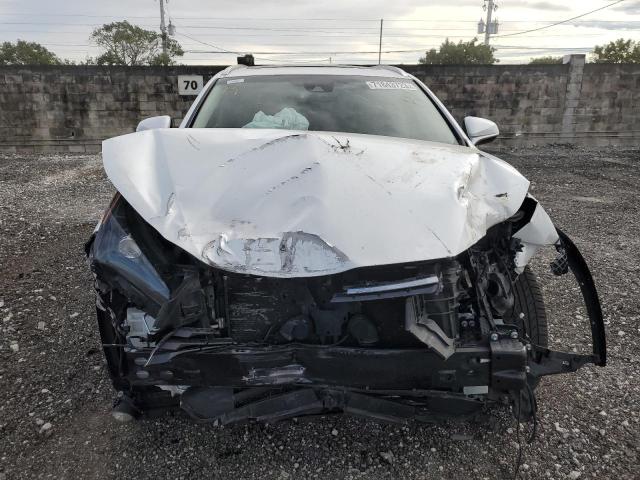 JTJYARBZ6J2093027 - 2018 LEXUS NX 300 BASE 白色 照片 5