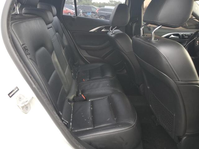 SJKCH5CR4JA046906 - 2018 INFINITI QX30 BASE WHITE photo 10