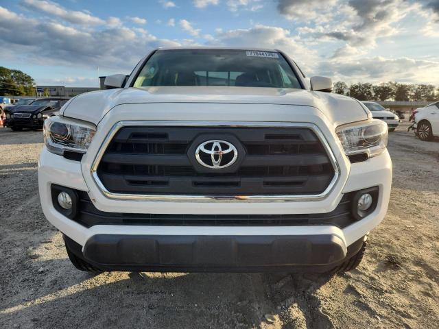 3TMAZ5CN6GM017598 - 2016 TOYOTA TACOMA DOUBLE CAB 白色 照片 5