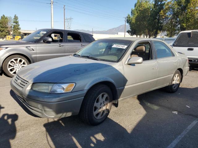 1998 TOYOTA CAMRY LE, 