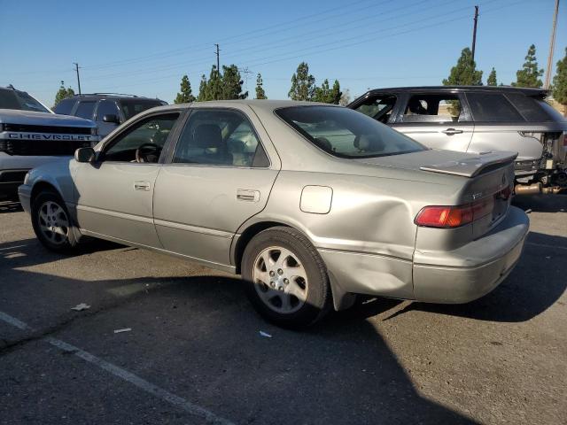 JT2BF28K8W0092713 - 1998 TOYOTA CAMRY LE SILVER photo 2