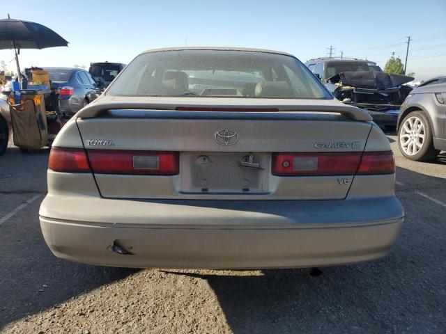 JT2BF28K8W0092713 - 1998 TOYOTA CAMRY LE SILVER photo 6